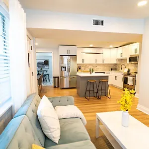 Holiday home Chic & Stylish Location, Tampa